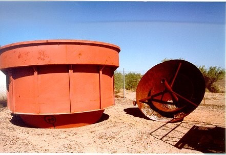 Steel Tank 12'10" Dia. X 17-1/2' High With 12" Launder, Cone Bottom)