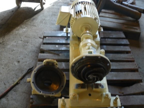 Goulds Model 3196, Size 1 X 1.5 X 8 Pump With 10 Hp Motor)