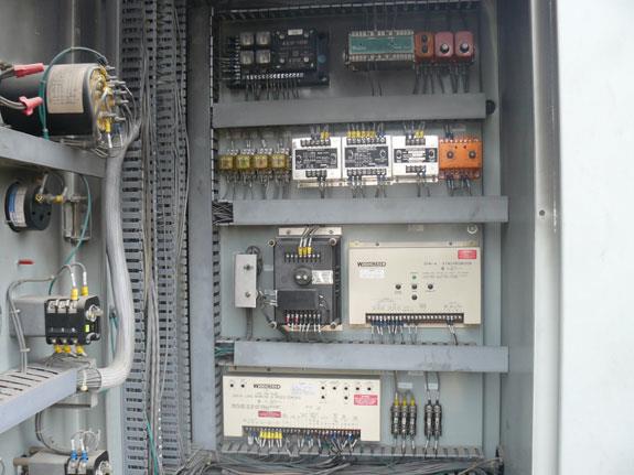 Control Panel, Consisting Of Epe- Electric Power Equipment Drawout Contactor Assembly, Woodward Spm-a Synchronizer & Low Voltage 2301a Load Sharing Speed Control)