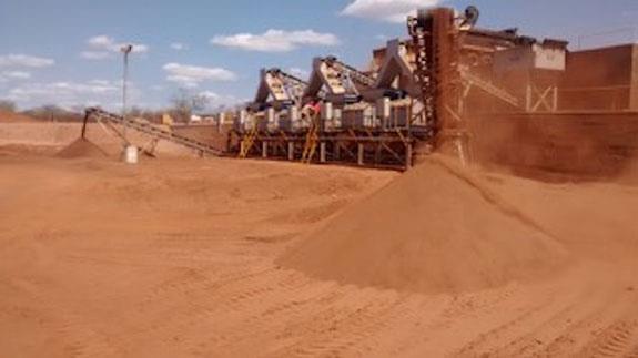 Magnetic Separating Line Iron Ore, Including Conveyors, Crushers, Screens, Feeders, Volvo Loaders And More.)