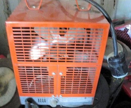 Dimplex North America Model/cat. Dch 4831 Portable Construction Space Heater, 4800 Watts)