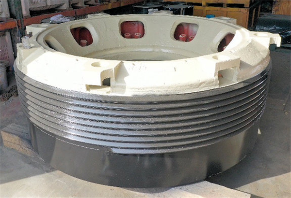 Lot Of Spare Parts For Symons-nordberg 7' Cone Crusher)